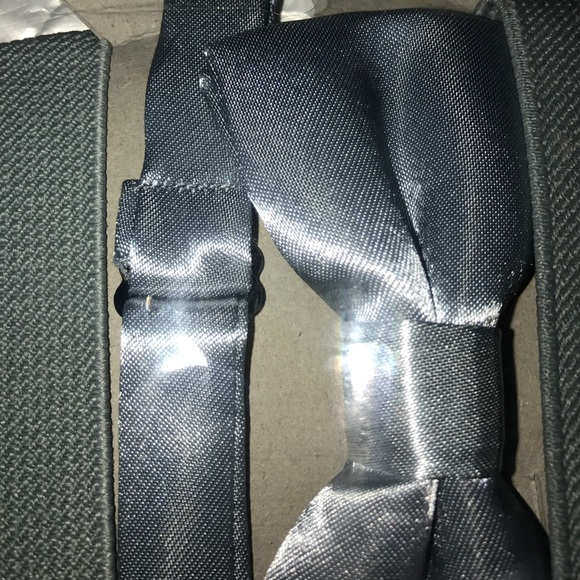 Ici Grey BOYS SUSPENDER & BOW TIE SET - *NWT* - Picture 3 of 4
